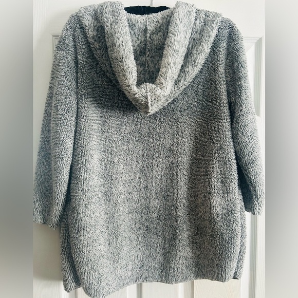 SHEIN Girls Slant Pocket Drop Shoulder Open Front Hooded Teddy Coat, 9Y, NWOT - Picture 7 of 7